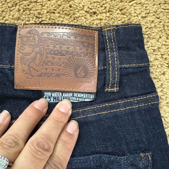 Volcom Men's 29 Deep Blue Straight Jeans - Picture 8 of 10